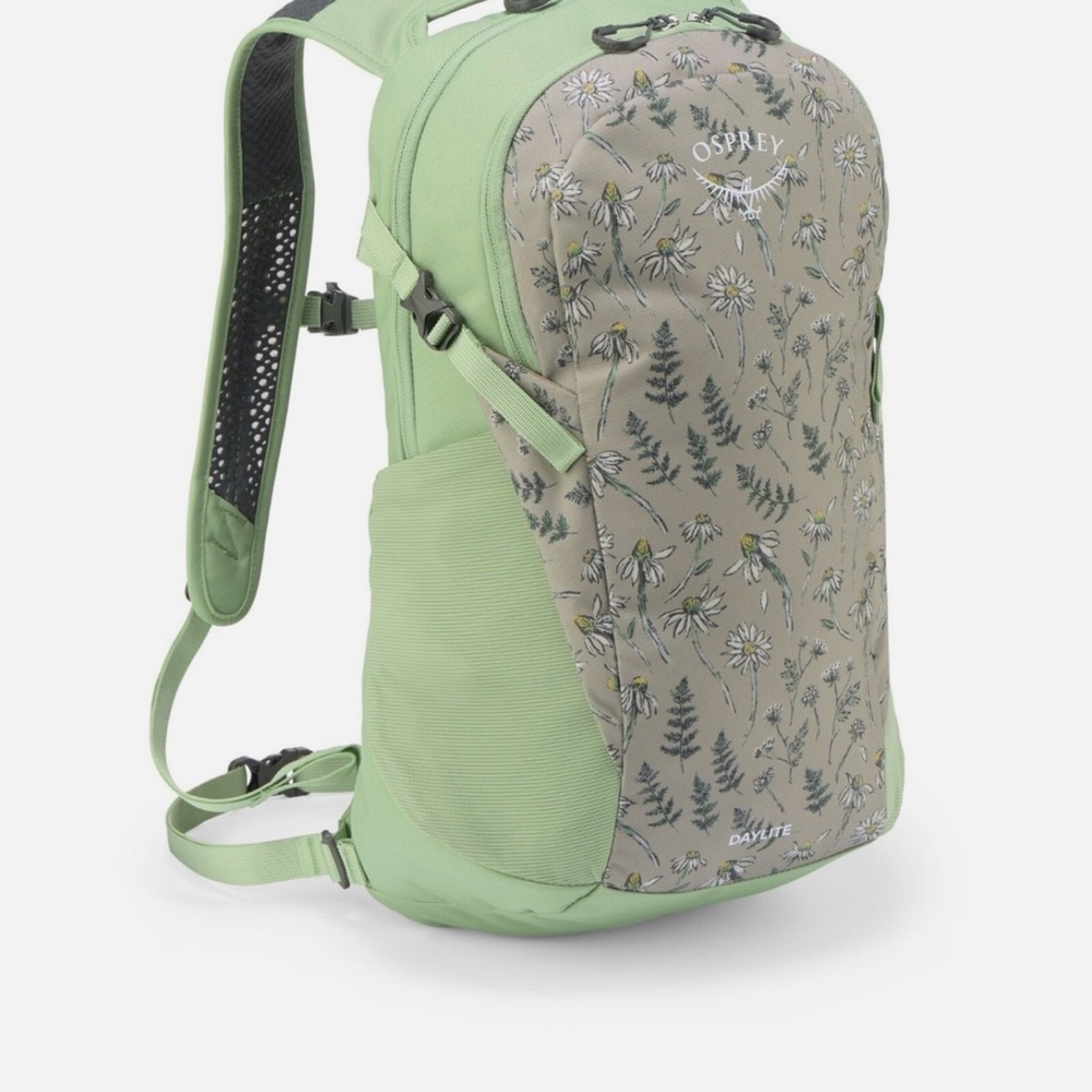Osprey Daylite Green and Tan Backpack